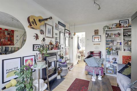 2 bedroom terraced house for sale, Heron Drive, Lenton NG7