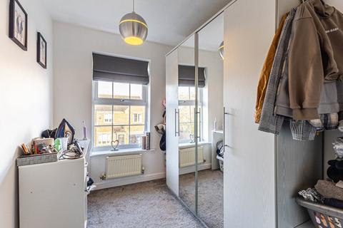 56 Chestnut Crescent, Kendray, Barnsley, S70 3NW