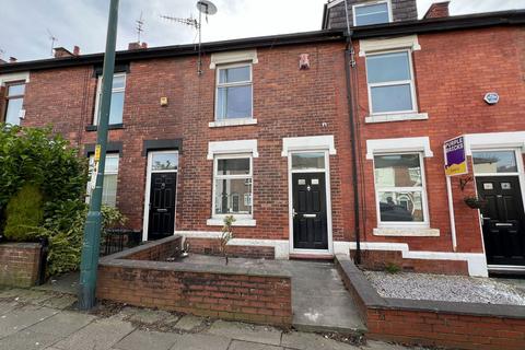 2 bedroom terraced house for sale, Stockport Road, Hyde, SK14 5RU