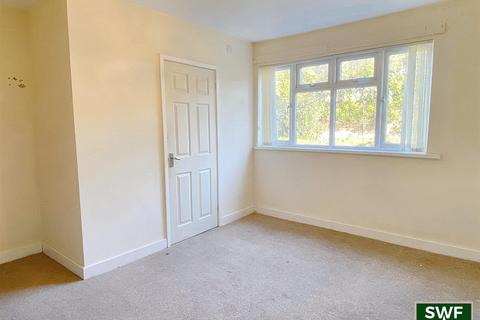 3 bedroom semi-detached house for sale, Cannock Road, Fallings Park