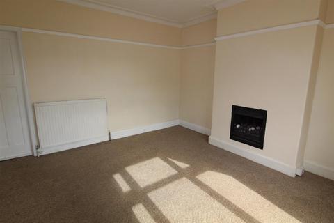 3 bedroom house to rent, Willson Road, Egham TW20