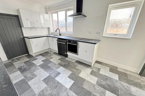 3 bedroom terraced house for sale, Patrick Street, Grimsby, N.E. Lincs, DN32 9PH