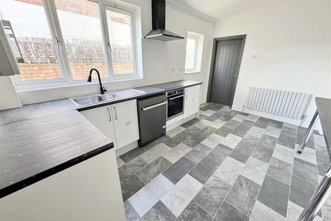 3 bedroom terraced house for sale, Patrick Street, Grimsby, N.E. Lincs, DN32 9PH