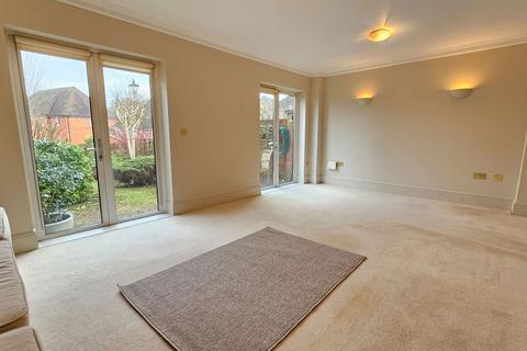 3 bedroom end of terrace house for sale, Abbey Gardens, Reading RG7