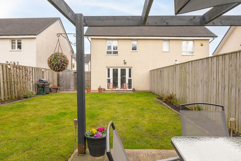 Rear Garden/View