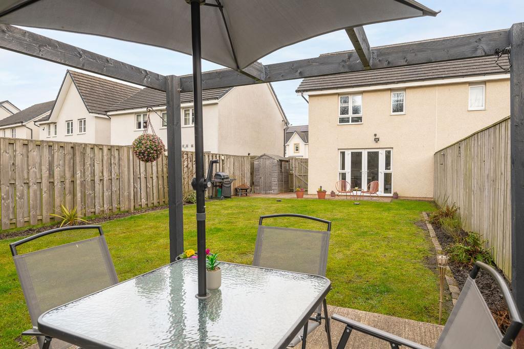 Rear Garden/View