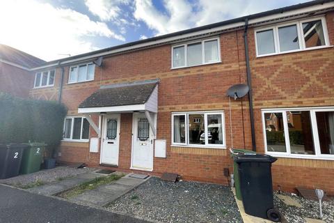 2 bedroom terraced house to rent, Helmsley Court, Peterborough
