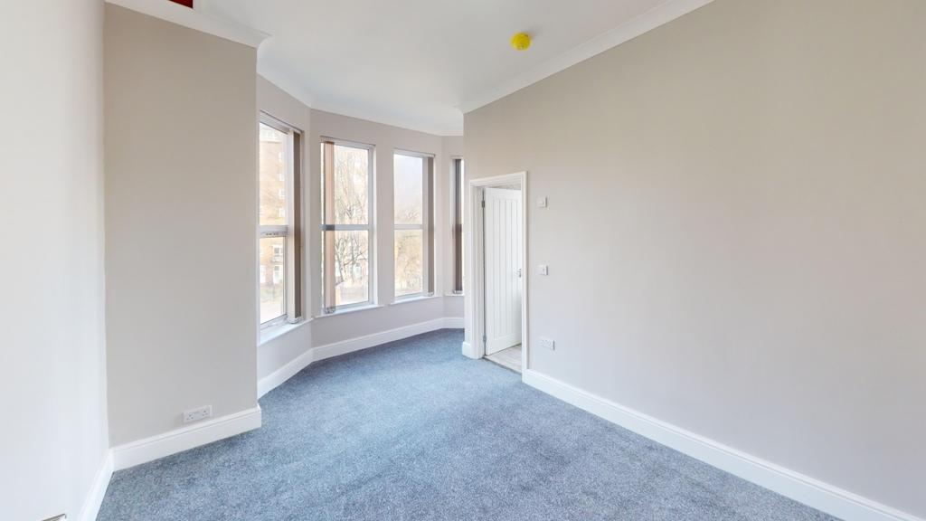 Flat-2-72-Mapperley-Road-Bedroom
