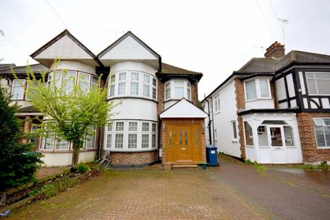 4 bedroom house to rent, Hall Lane, London NW4