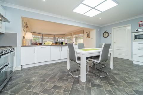 5 bedroom detached house for sale, Skivo Wynd, Livingston EH54