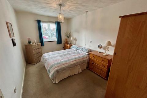 1 bedroom house for sale, Quaker Lane, Waltham Abbey