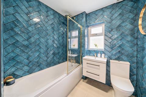 2 bedroom flat for sale, Kellett Road, Brixton, London, SW2