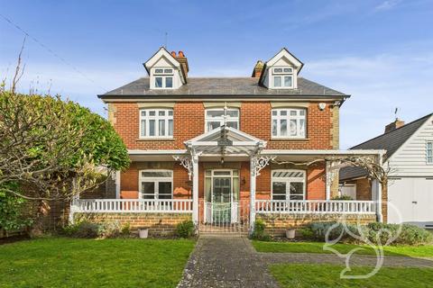 4 bedroom house for sale, Beach Road, West Mersea CO5