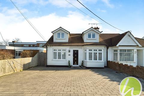 Giffords Cross Road, Corringham, SS17