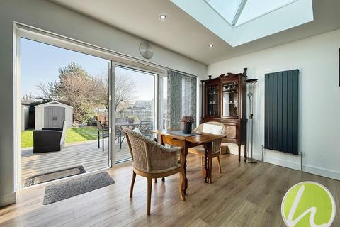 4 bedroom bungalow for sale, Giffords Cross Road, Corringham, SS17