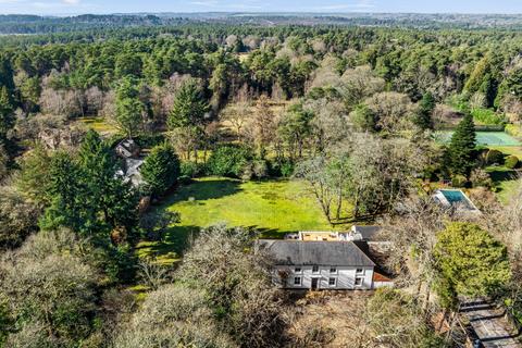 5 bedroom detached house for sale, Tilford Road, Rushmoor, Farnham, GU10