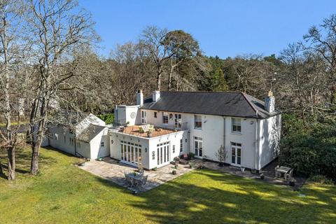 5 bedroom detached house for sale, Tilford Road, Rushmoor, Farnham, GU10