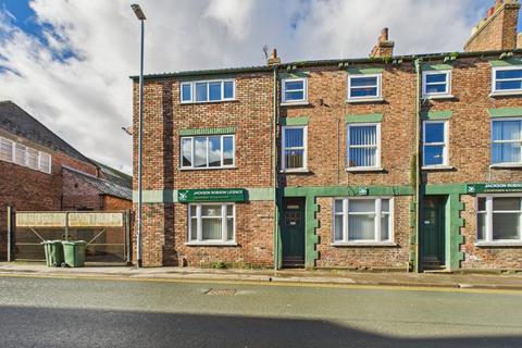 2 bedroom flat to rent, Exchange Street, Driffield, East Yorkshire, YO25