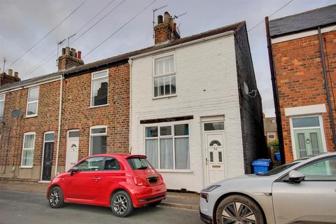 2 bedroom end of terrace house for sale, Norwood Grove, Beverley