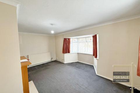 3 bedroom end of terrace house for sale, Ringway, SOUTHALL UB2