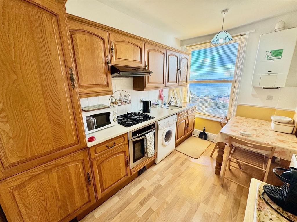 Kitchen.jpg