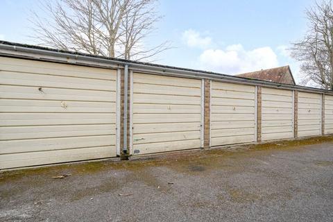 Property to rent, Garage 7, Worthing, West Sussex, BN11