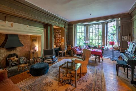 2 bedroom apartment for sale, Elsworthy Road, Primrose Hill, London, NW3