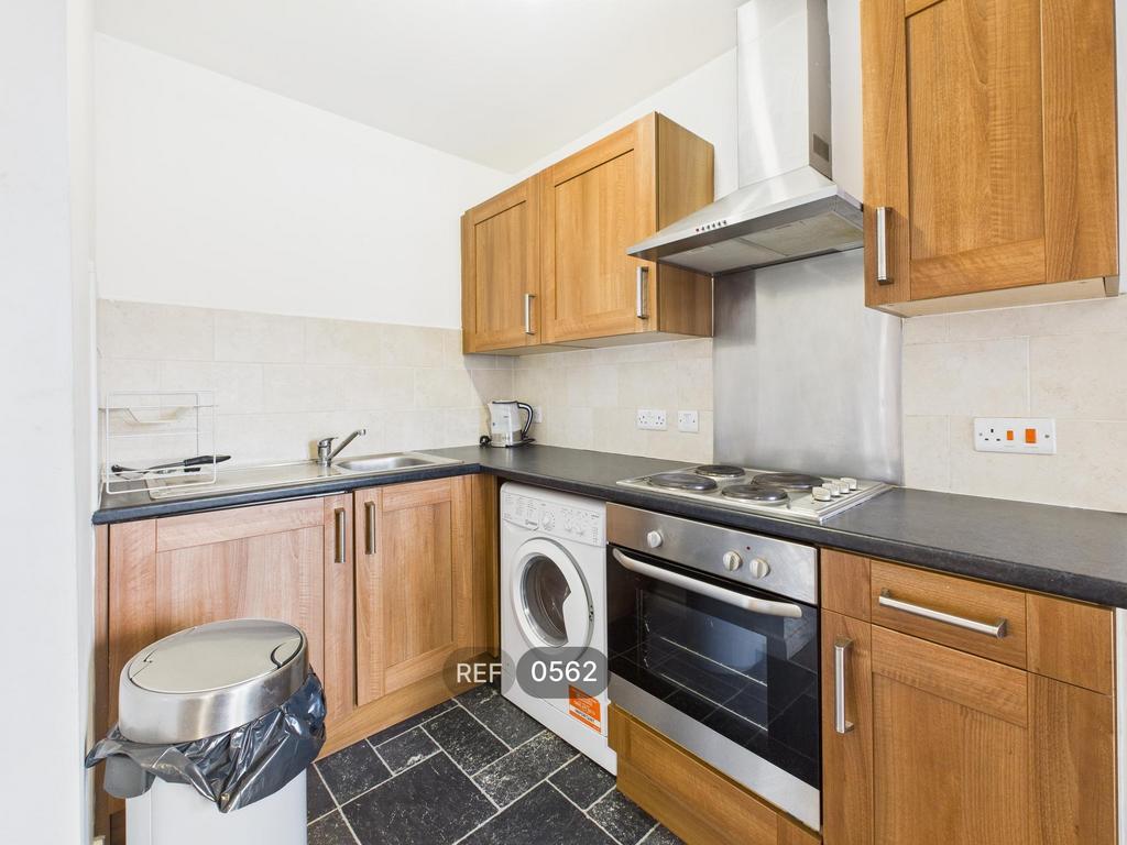Kitchen &amp; Living area