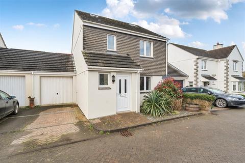 19 Oak Park, St Tudy, Bodmin, PL30 3PG