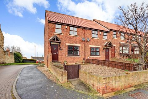 3 bedroom end of terrace house to rent, Front Street, Houghton Le Spring DH4