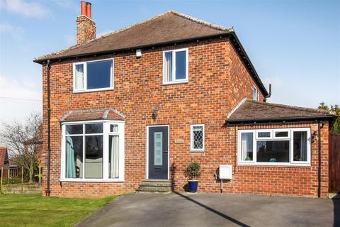 3 bedroom detached house for sale, Sandy Bank, Northallerton