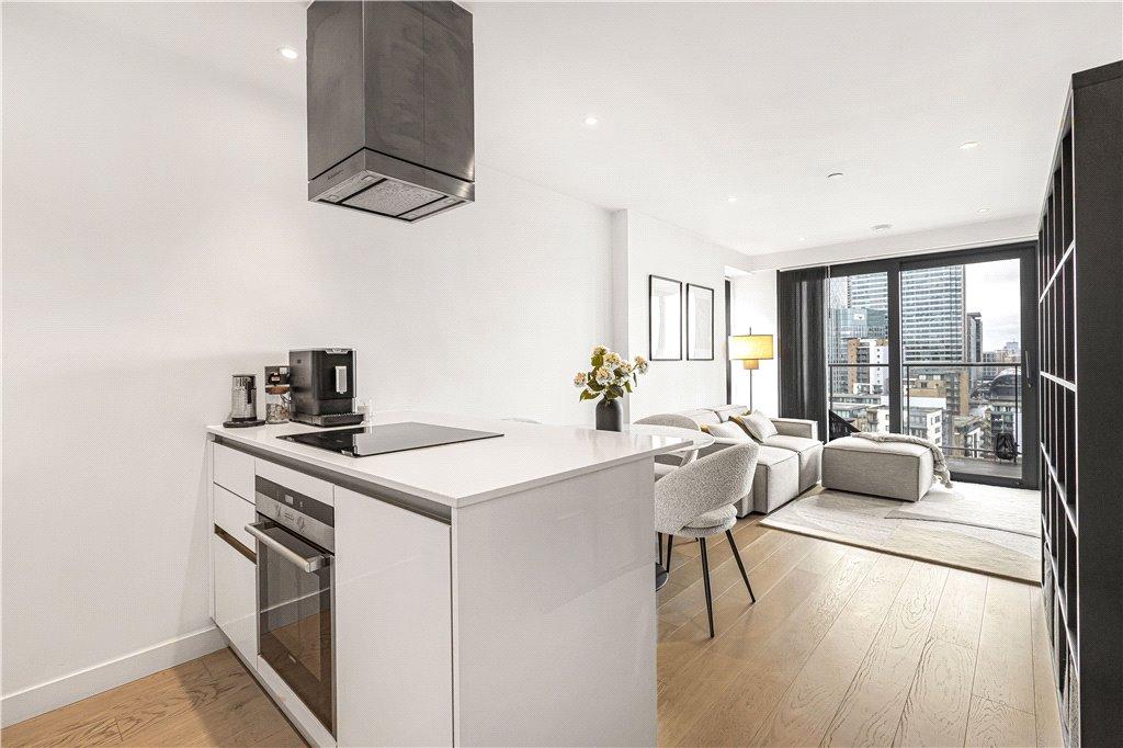Reception/Kitchen