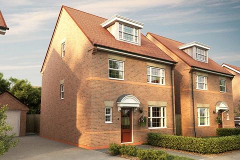 4 bedroom detached house for sale, Winchester Road, Beggarwood, Basingstoke