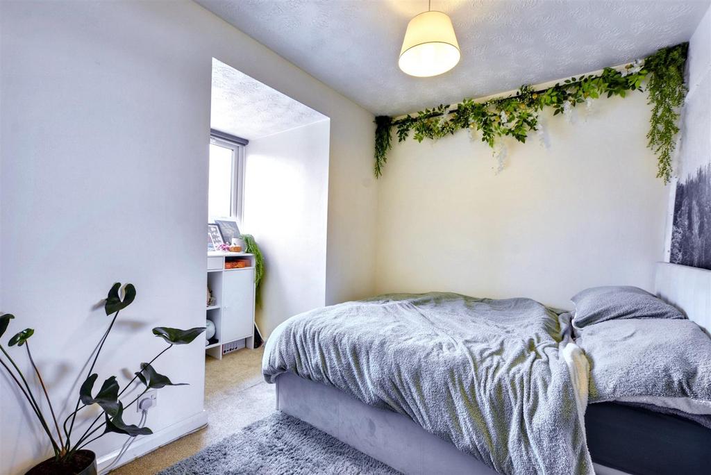 Bedroom 2 1.jpeg