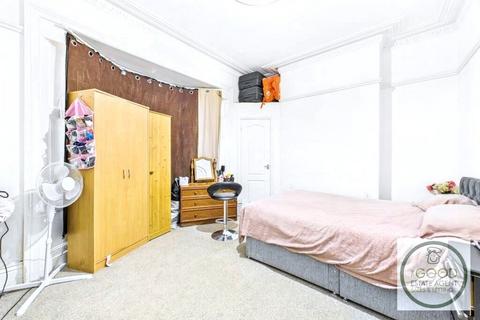 31 Close Street, Sunderland, SR4 6EN