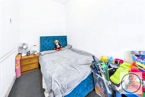 31 Close Street, Sunderland, SR4 6EN