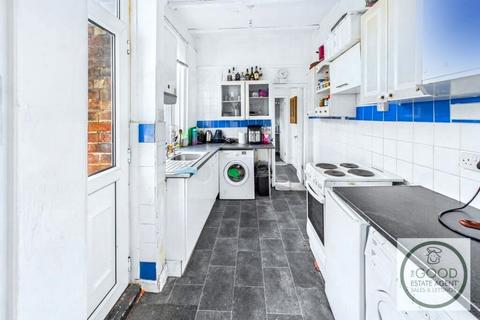 31 Close Street, Sunderland, SR4 6EN