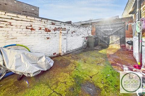 31 Close Street, Sunderland, SR4 6EN