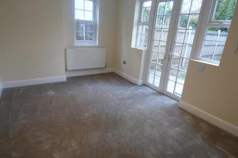 2 bedroom apartment to rent, Elm Road, Sidcup DA14