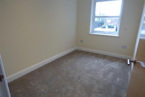 2 bedroom apartment to rent, Elm Road, Sidcup DA14