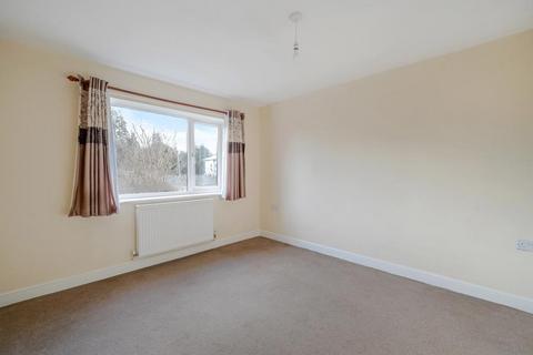 59 Greenfields, Kington, HR5 3AA