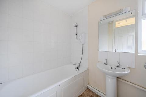 59 Greenfields, Kington, HR5 3AA