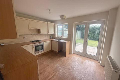 2 bedroom semi-detached house to rent, Malthouse Drive, Dudley