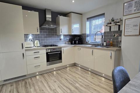 10 Isla Close, Mickleover, Derby, DE3 0AT