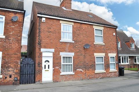 3 bedroom semi-detached house for sale, Lock Lane, Thorne, Doncaster, DN8