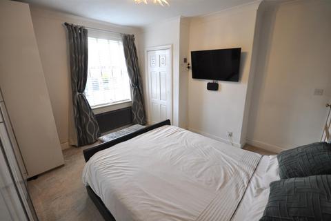 34 Lock Lane, Thorne, Doncaster, DN8 5ET