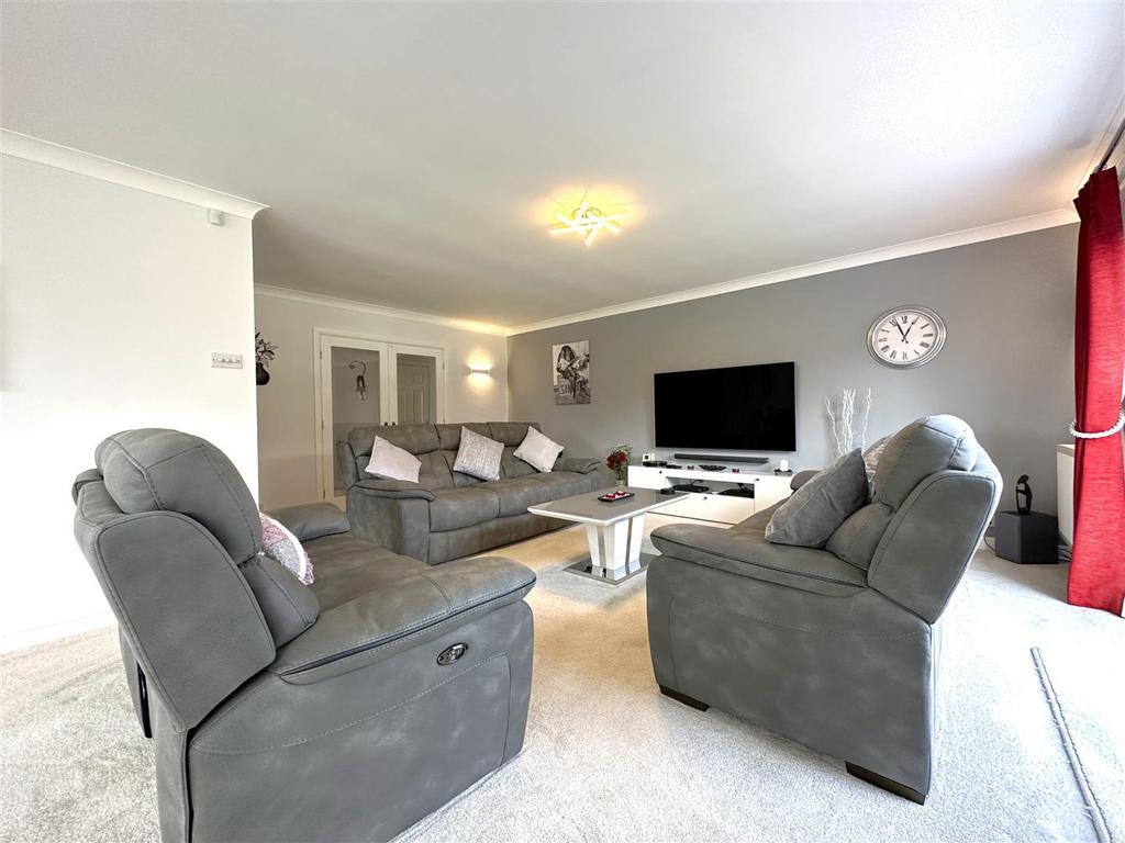 Living Space 271