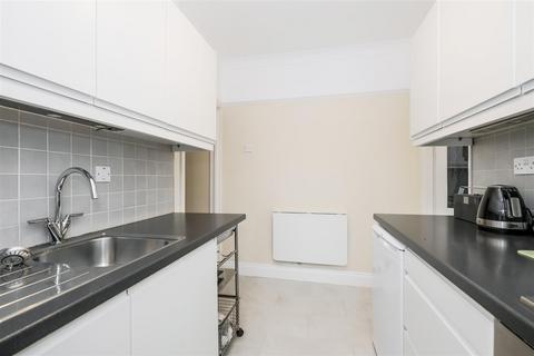 33 Forest Side, London, E4 6BA