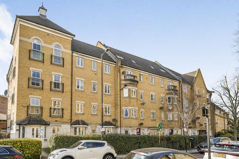 3 bedroom apartment for sale, Kelly Avenue, London SE15