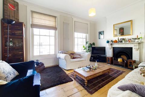 3 bedroom flat to rent, Coldharbour Lane, Camberwell, London, SE5